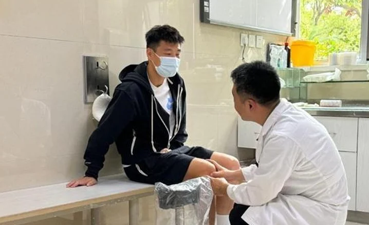 中可以看出