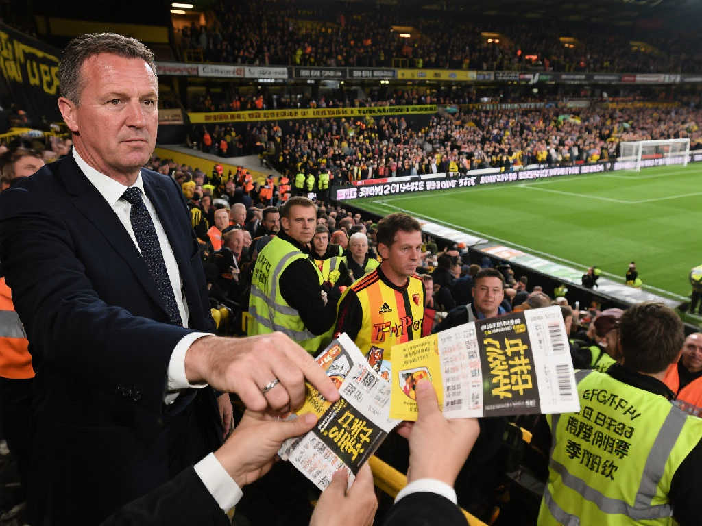 迅速插上并 迅速插上并